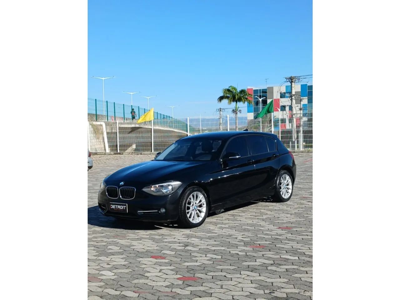 BMW 118I Sport 1.5 TB 12V Aut. 5P 2012