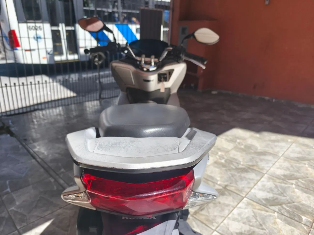 Vende se PCX 2018 - Foto 2