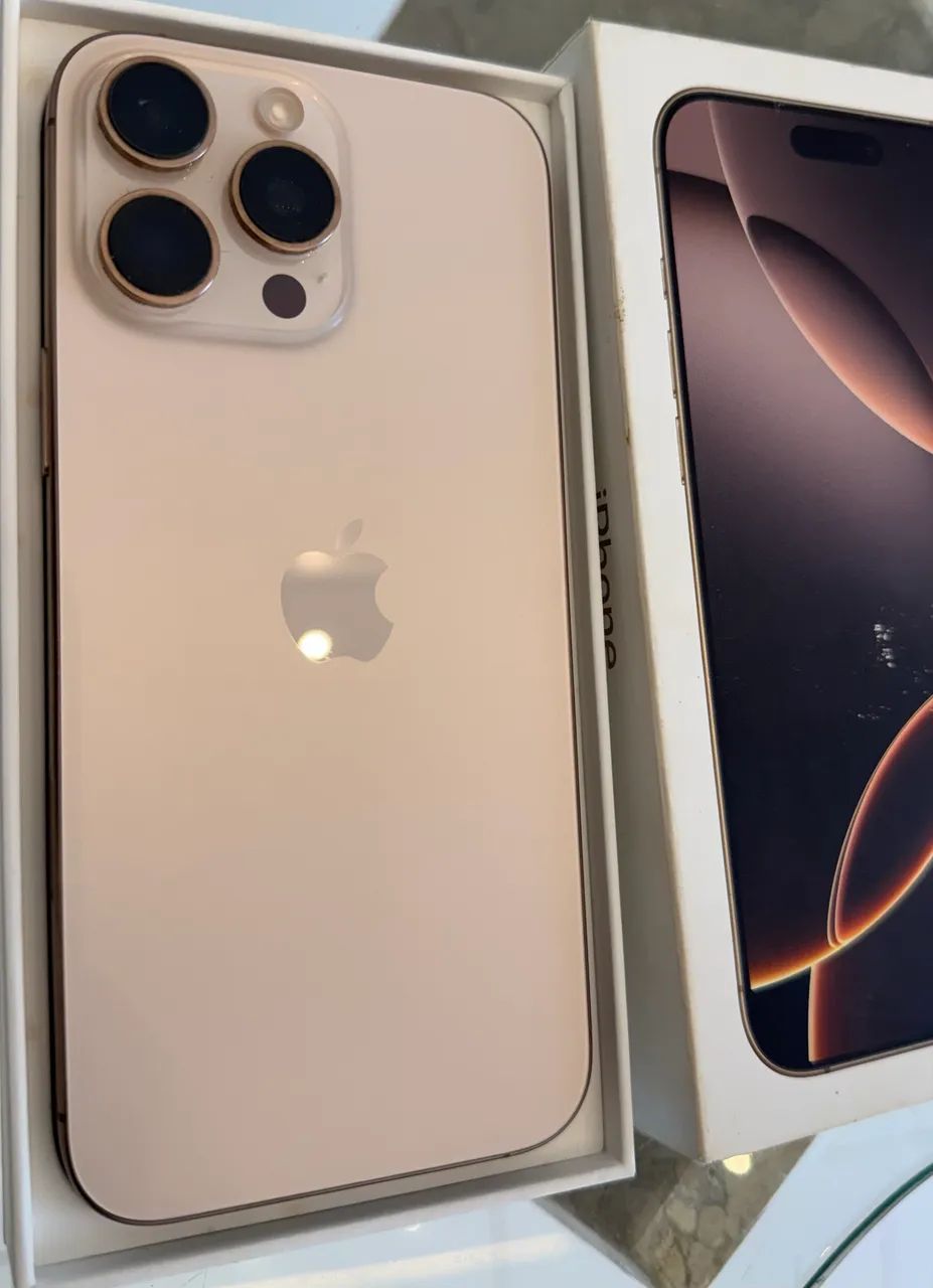 iPhone 16 Pro Max 256GB ゴールド iPhone 16 Pro Max 256GB com o Melhor Preço é no Zoom