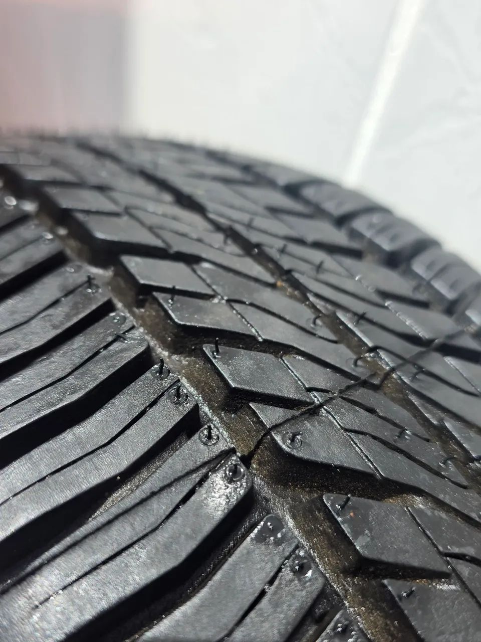 Pneu Goodyear 185/70 R14(aro 14) - Foto 3