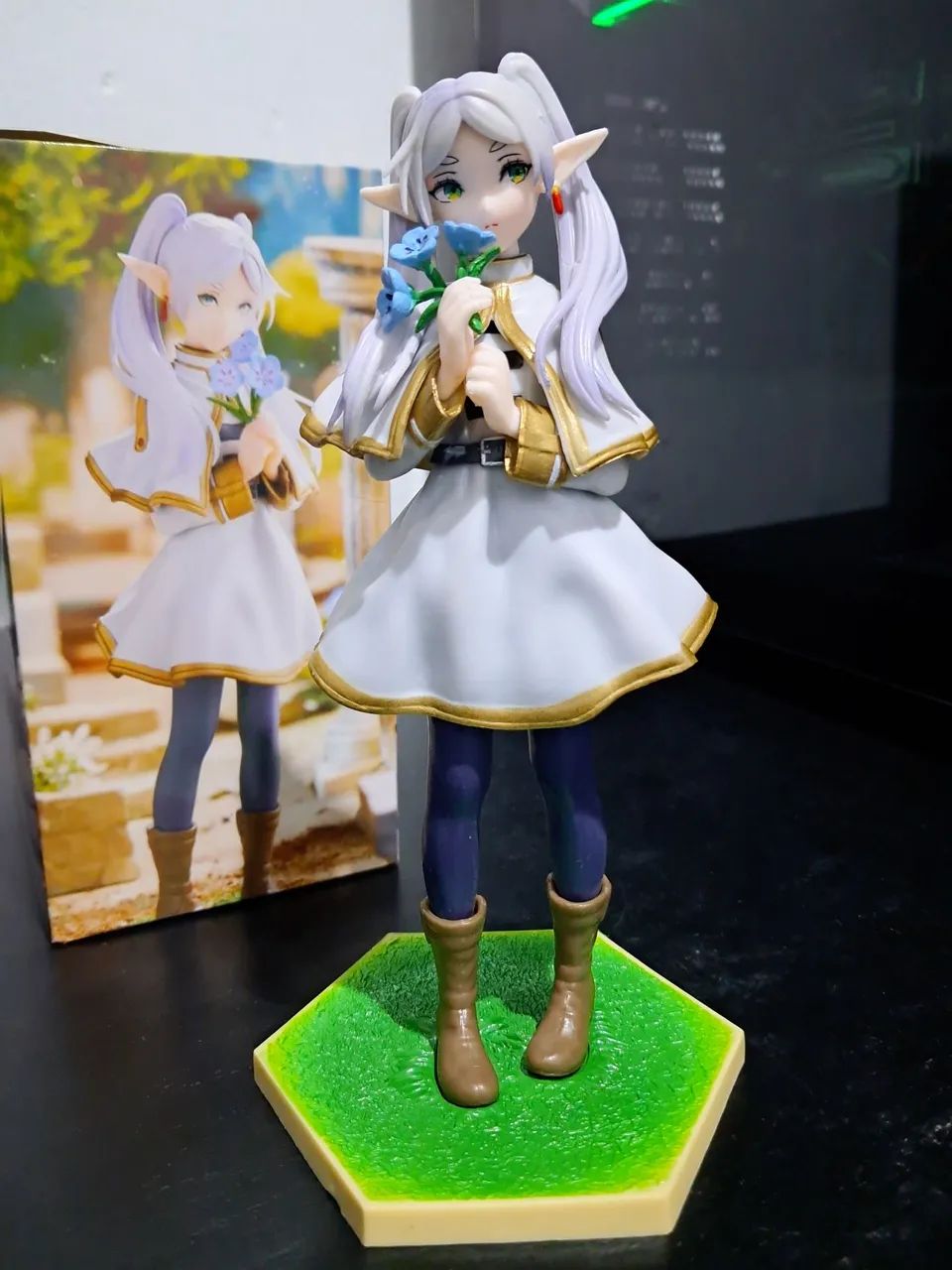 Action Figure Frieren: Beyond Journey's End - Frieren 18cm - Foto 2