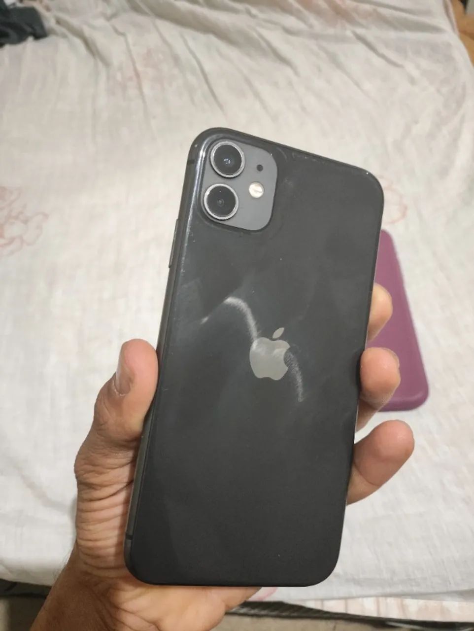 iPhone 11 64g perfeito  - Foto 2