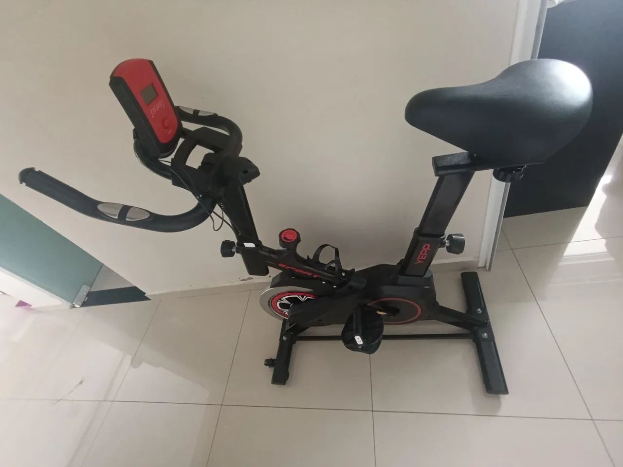 Bicicleta ergométrica  - Foto 2