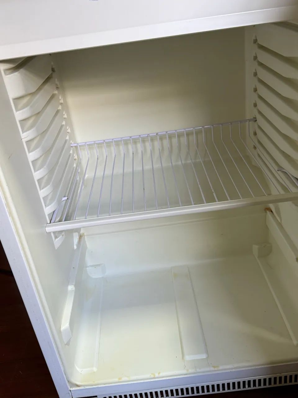 Geladeira usada Eletroctrolux Prosdócimo está funcionando  - Foto 2