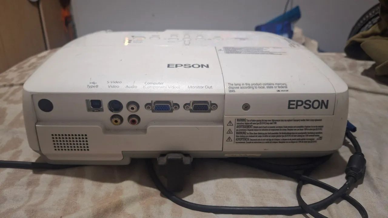 Projetor Epson PowerLite 78 - Foto 3