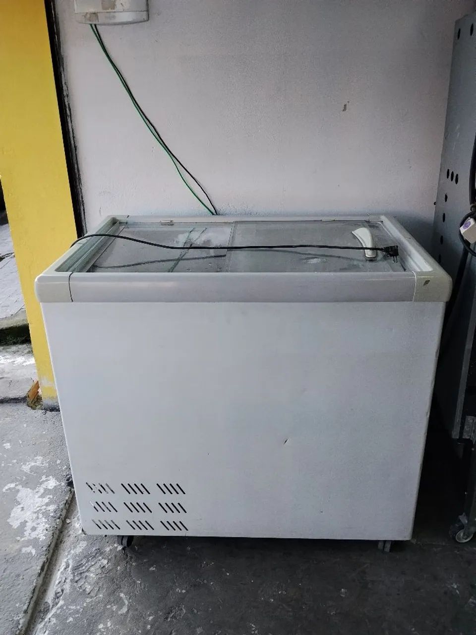 Vende-se freezer horizontal  - Foto 3