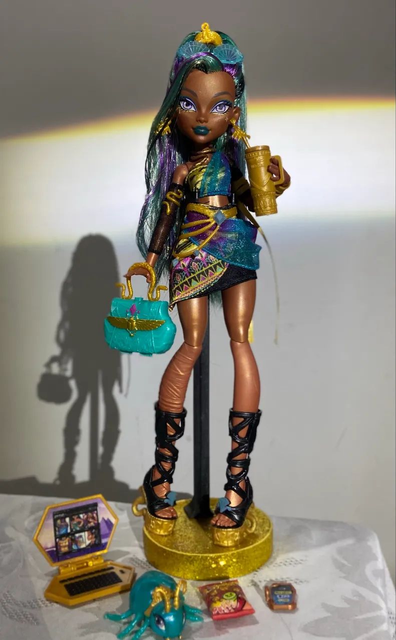 Nefera Monster High g3