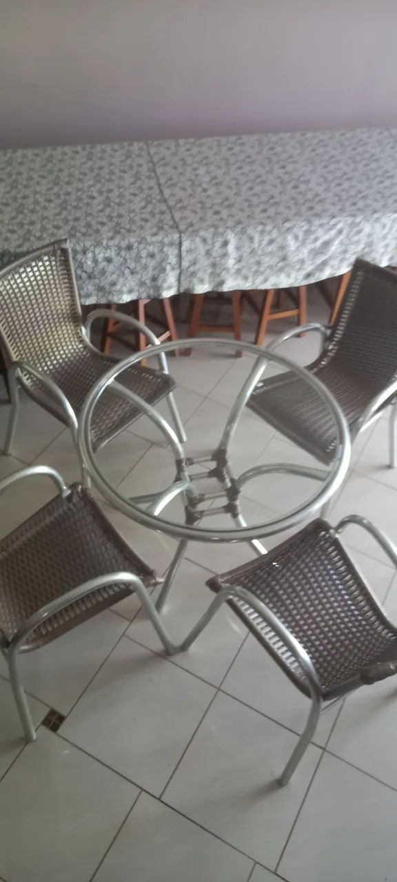 Jogo de mesa redonda