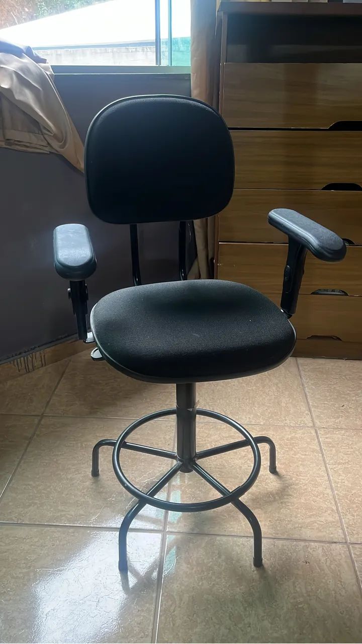 Cadeira giratória 