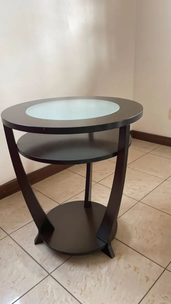 Mesa de canto redonda