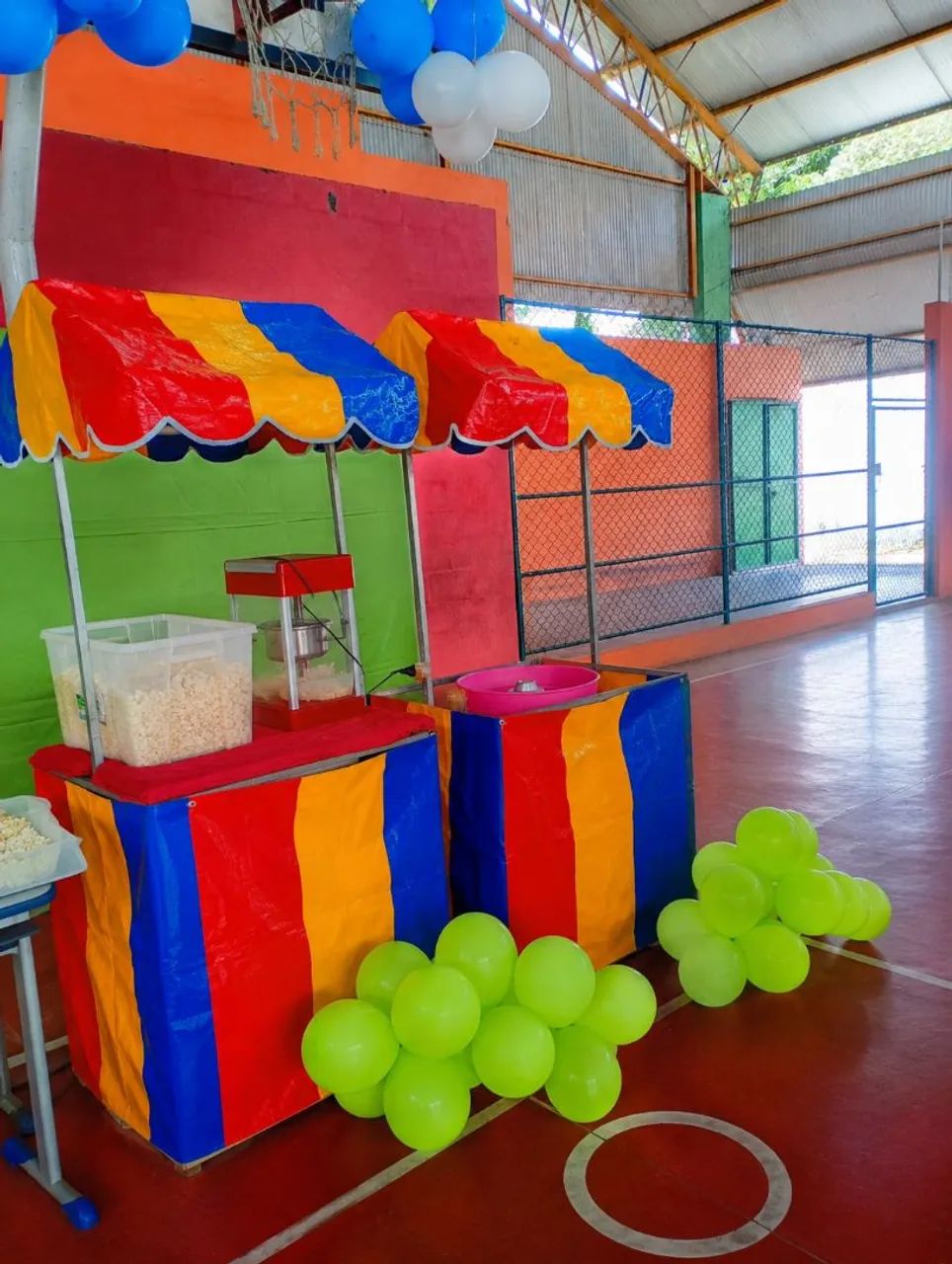 Aluguel pula pula, piscina de bolinha algodão doce e pipoca  - Foto 2