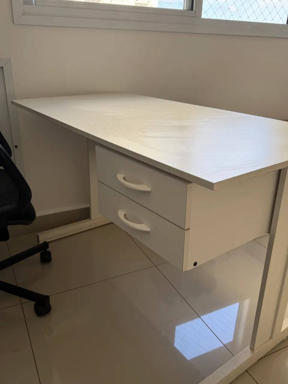 Mesa de escritório + cadeira  - Foto 2