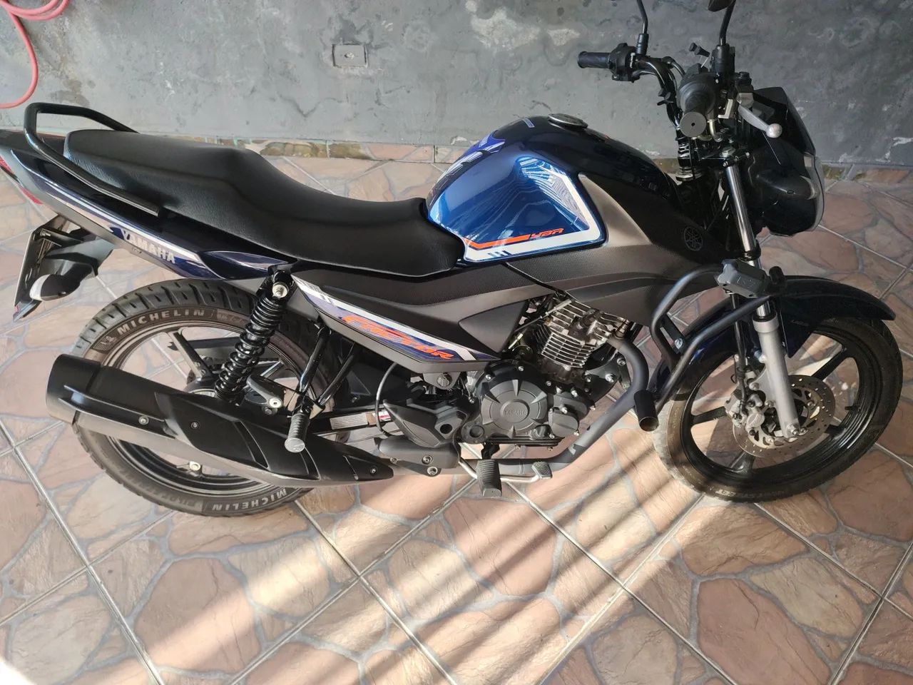 Factor 150 ED - Motocicleta de Garagem  - Foto 2