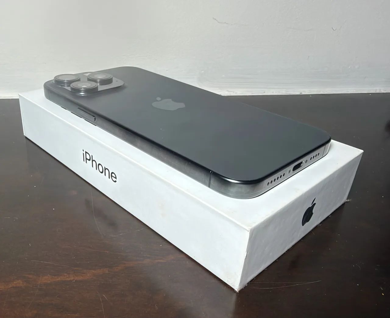 iPhone 15 Pro Max - 512GB excelente - Foto 3