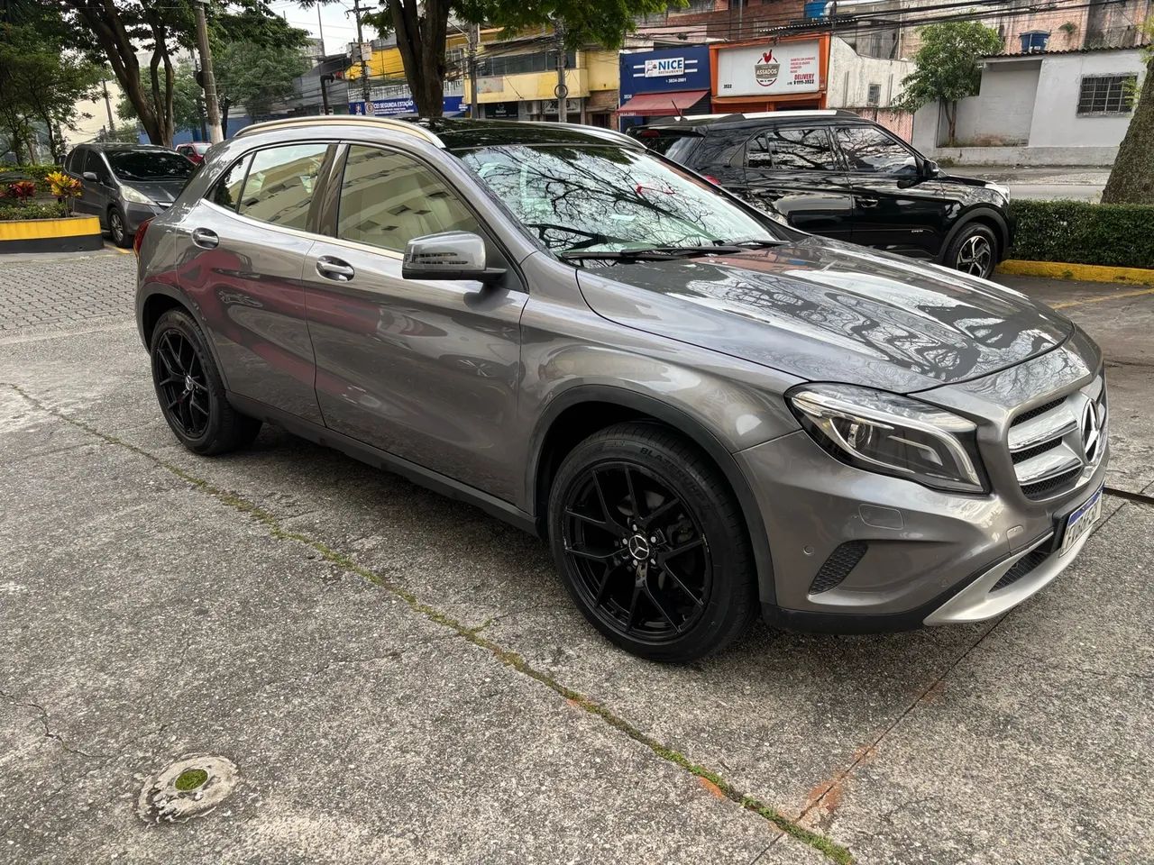 Mercedes-Benz GLA 200 Adv. 1.6/1.6 TB 16V Flex Aut. 2015