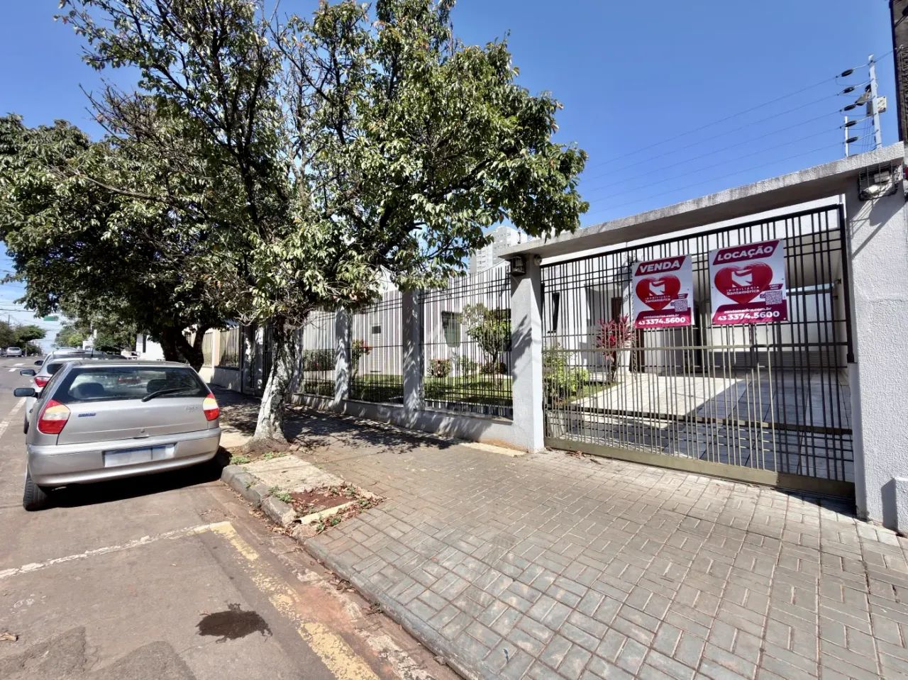 Casa à venda em Arapongas no Centro com 4 quartos