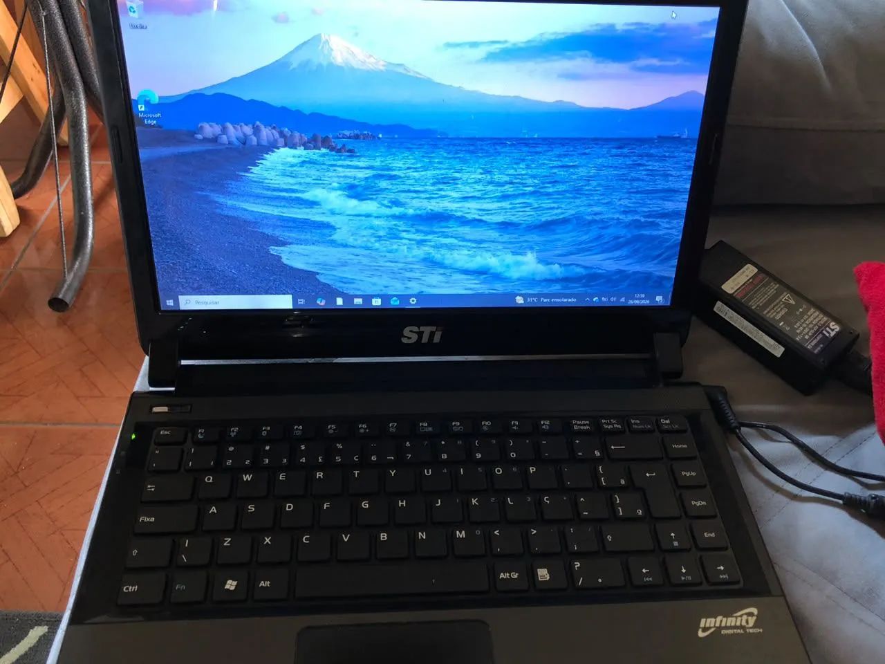 Notebook Semp Toshiba  - Foto 2