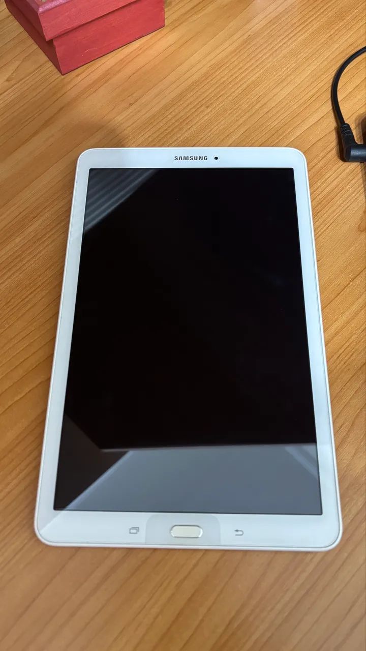 Samsung Galaxy Tab E SM-T560, 8GB - Foto 2