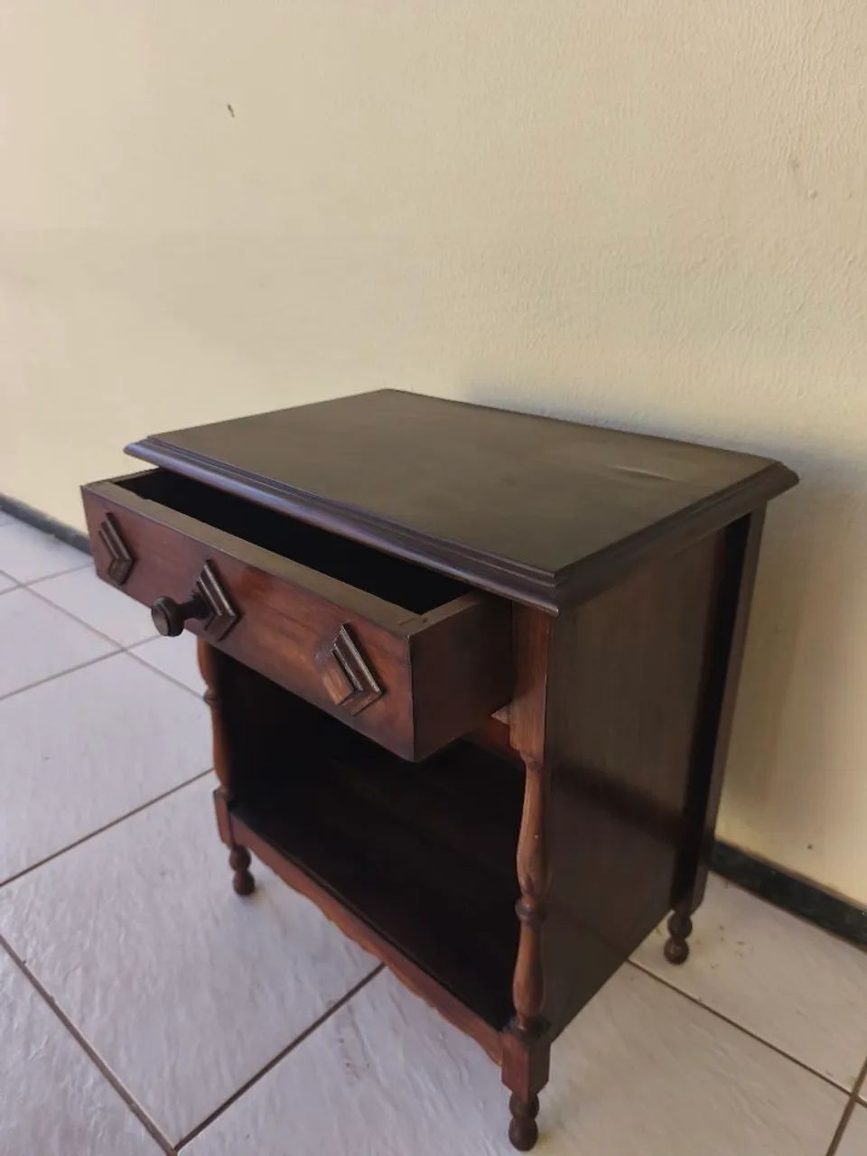 Mesa de Cabeceira - Foto 4