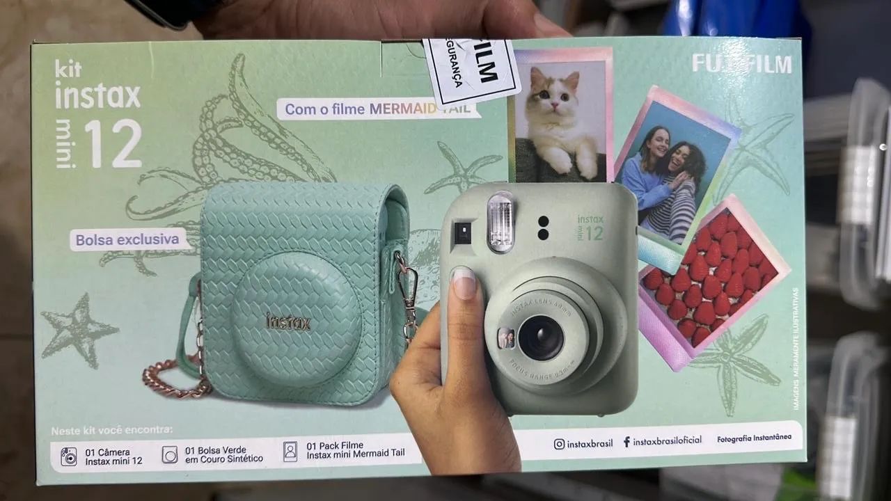 Kit Instax Mini com Câmera, Bolsa e Filmes - Verde