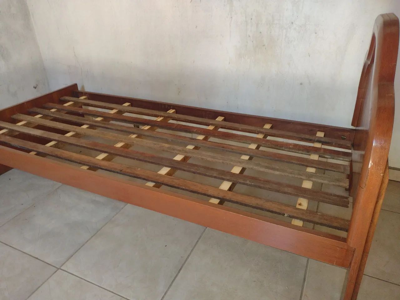 Cama de solteiro