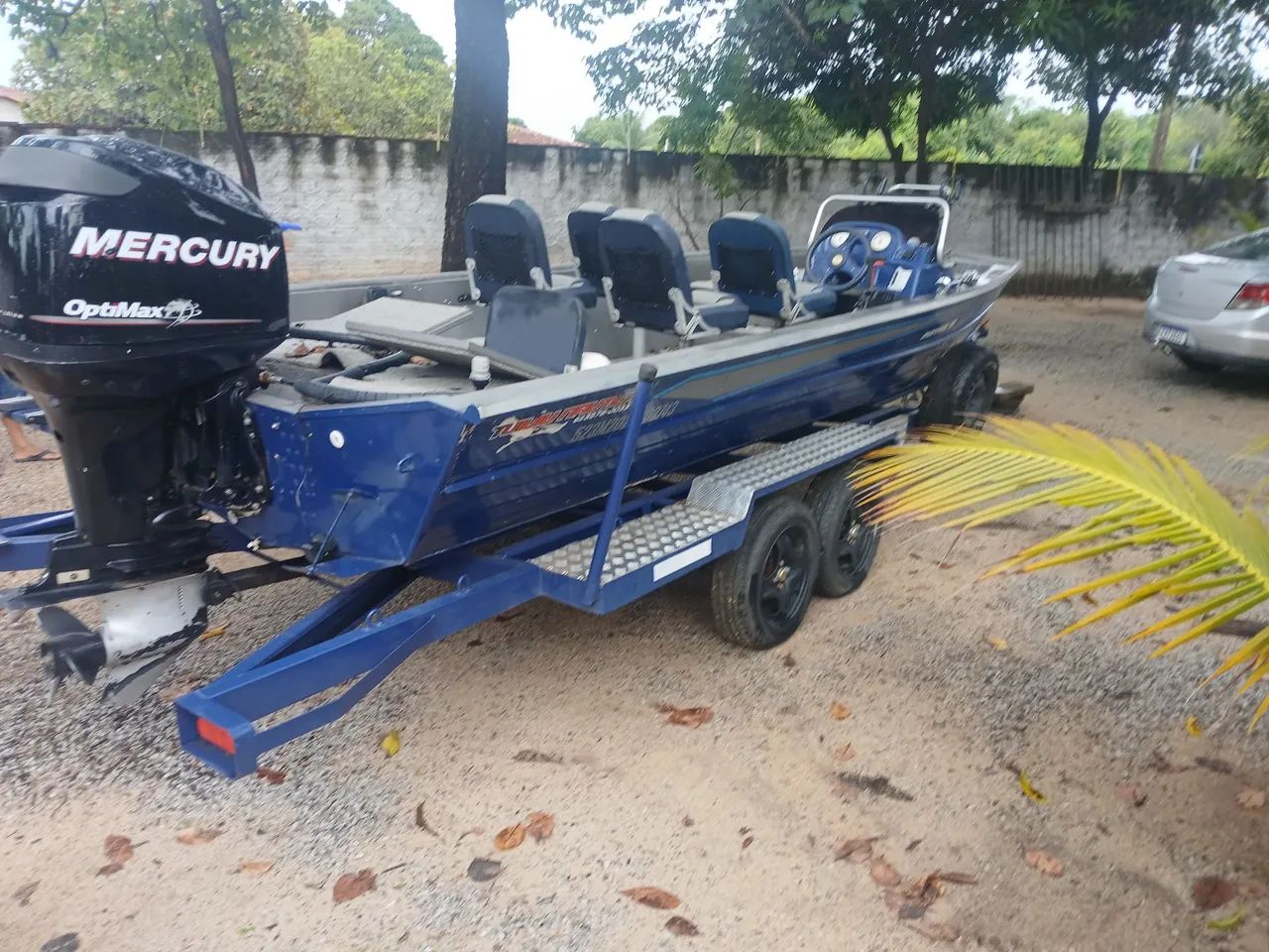 LANCHAS E BARCOS