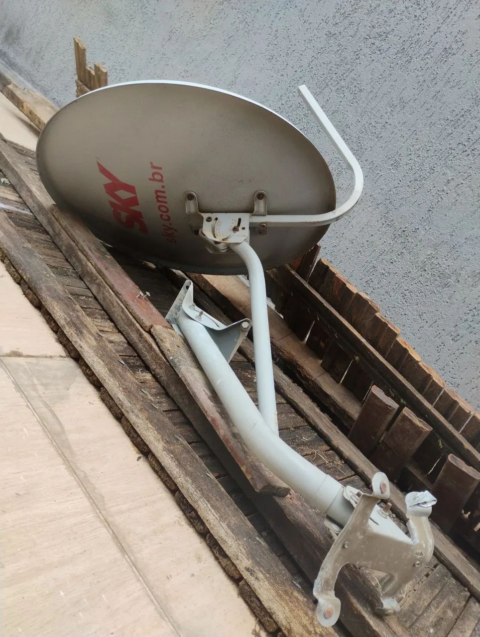 Antena da Sky usada 