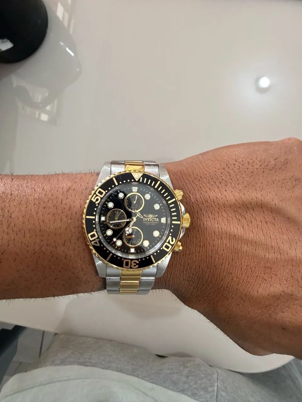 Relógio Invicta Masculino Cronógrafo Preto e Dourado - Foto 5