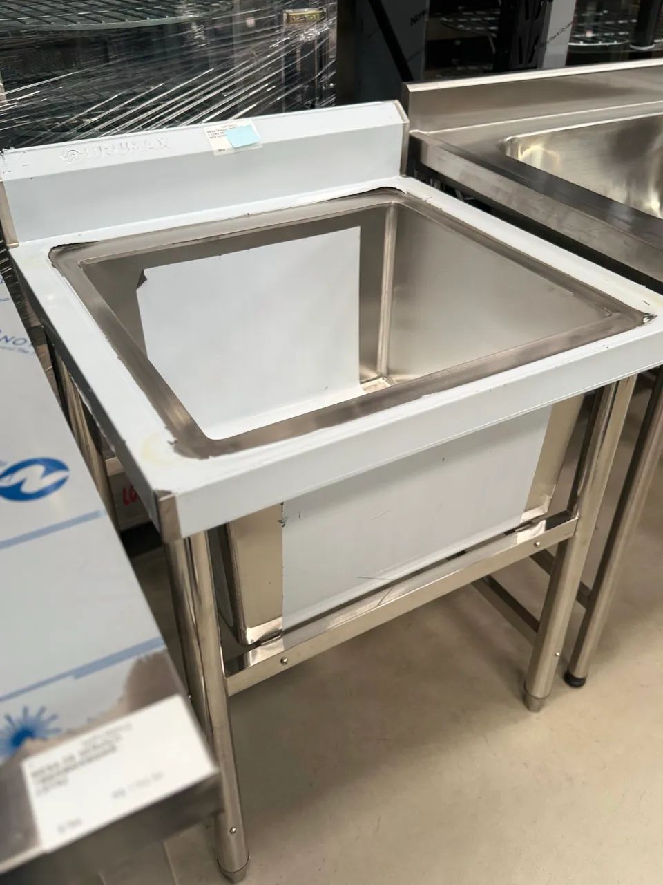 MESA TANQUE INOX COM 1 CUBA CENTRAL 700x700x850mm - Foto 4