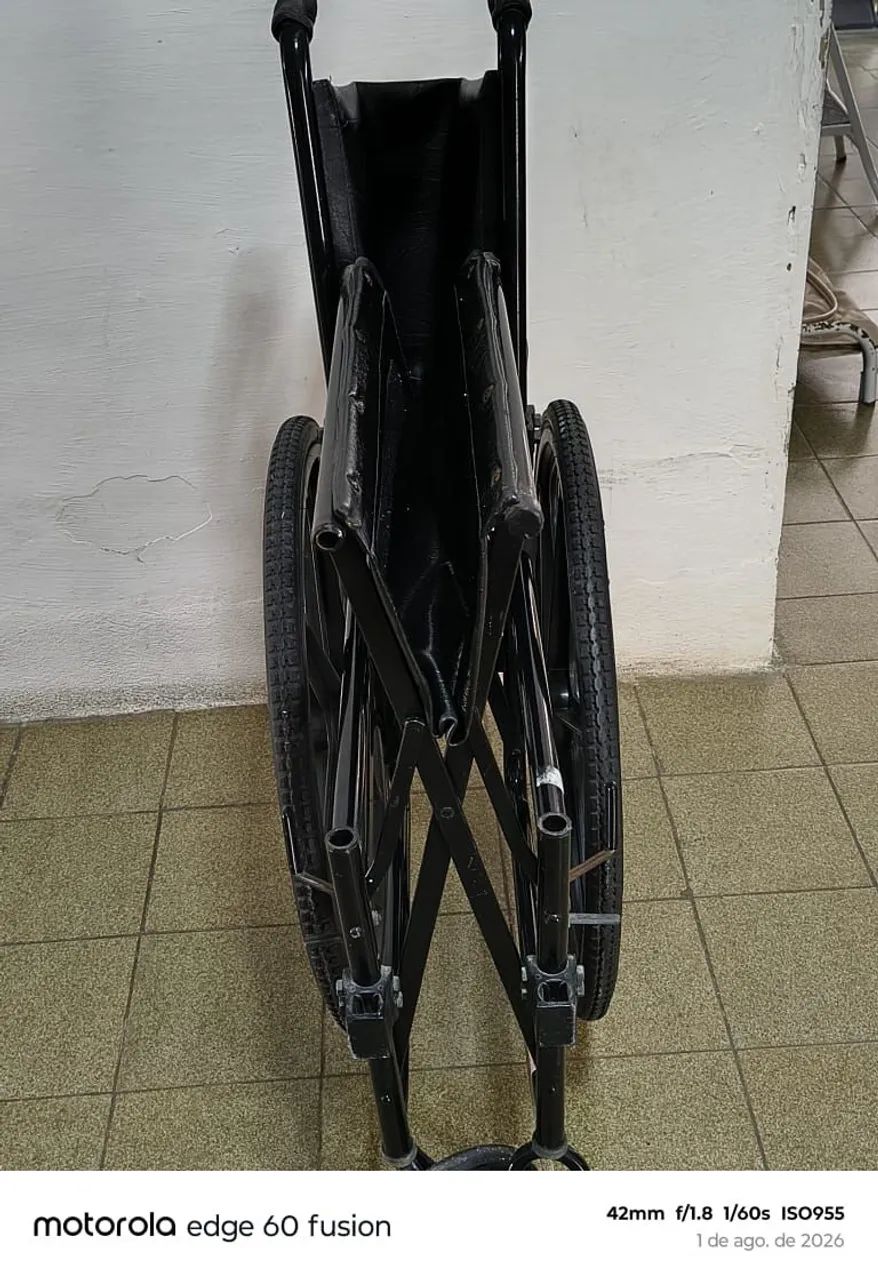 Cadeira de rodas  - Foto 5