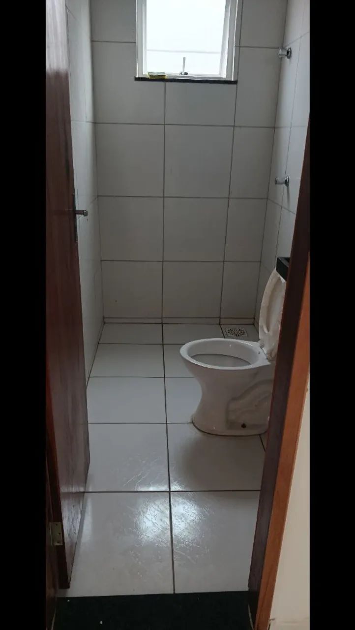 Alugo apartamento bem conservado e arejado 