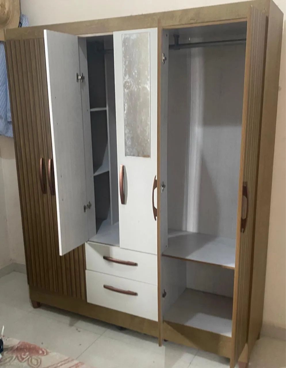 Guarda roupa solteiro