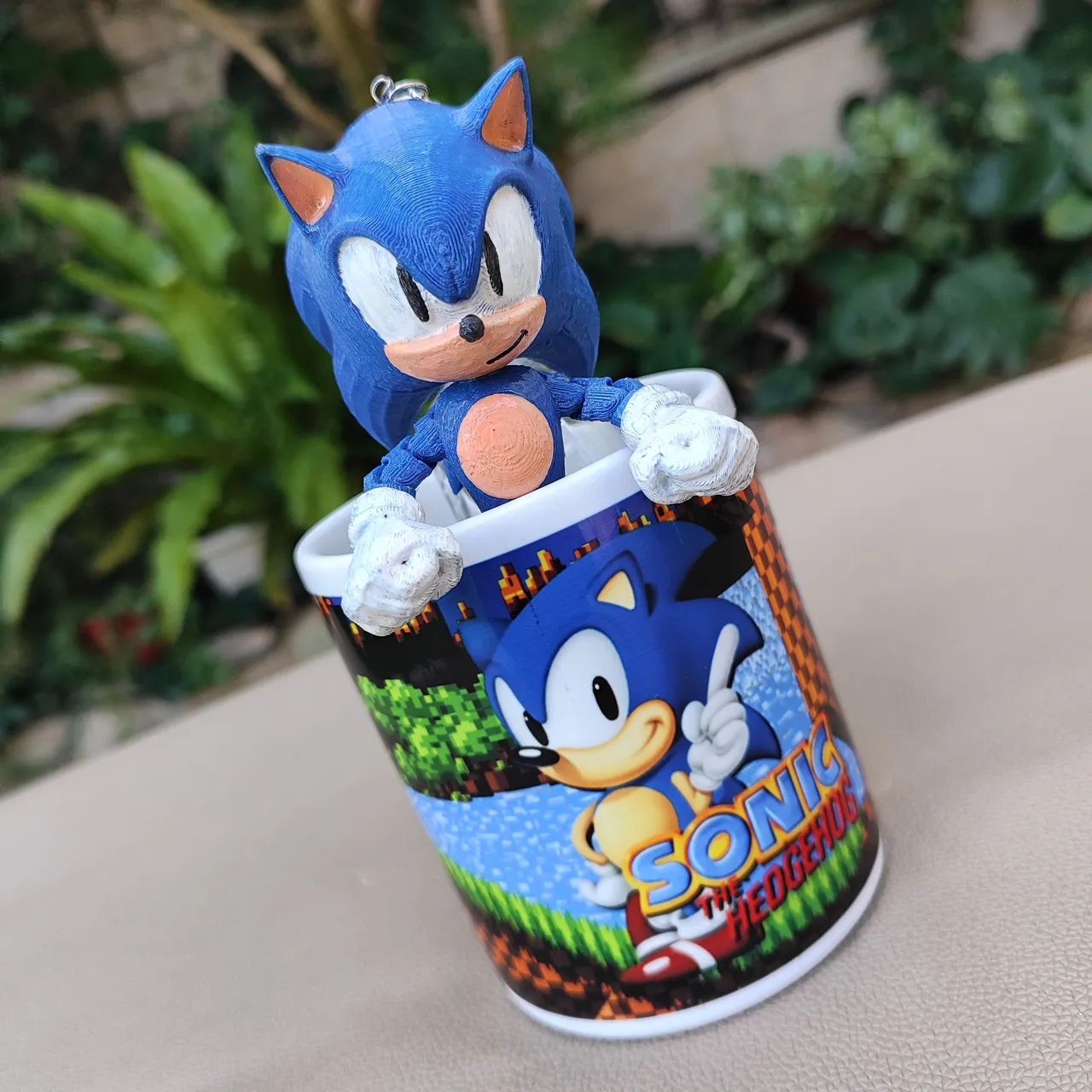 Caneca de porcelana + Chaveiro Sonic