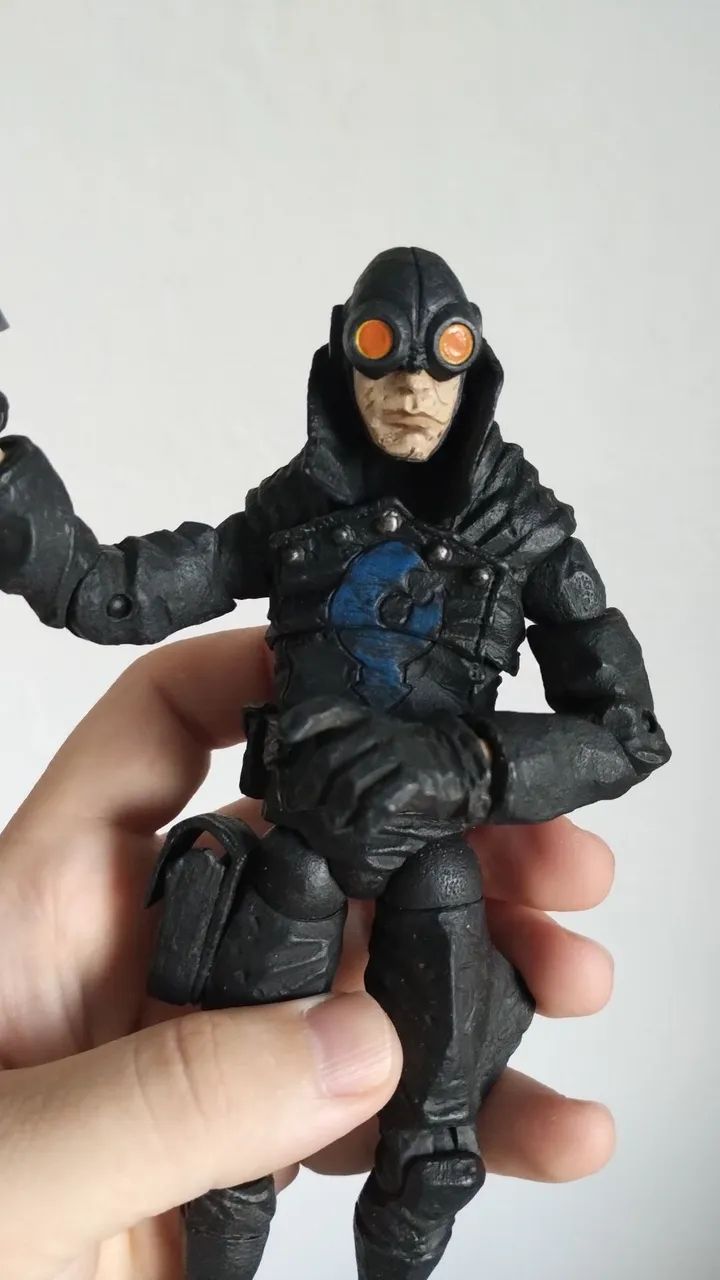 Lobster Johnson - Hellboy, Mezco