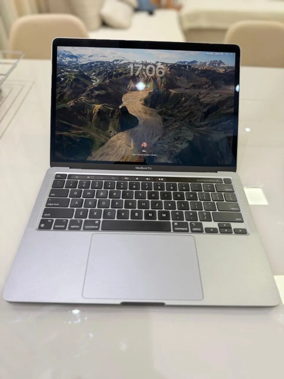 MacBook Pro 13? M1 ? 16GB RAM ? 1TB SSD ? Bateria 98% / 34 ciclos