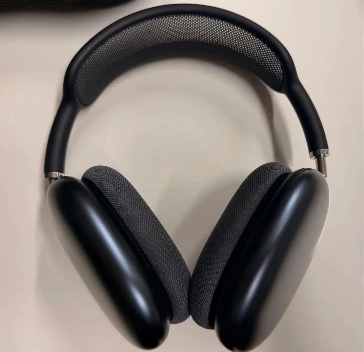 Apple AirPods Max - Midnight (USB-c) - Fones de Ouvido - Vila