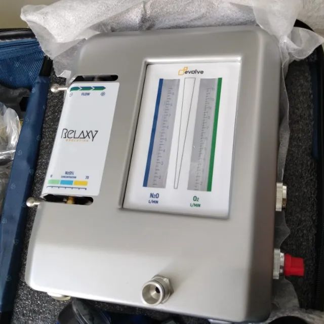maquina de sedação em consultório - Foto 4