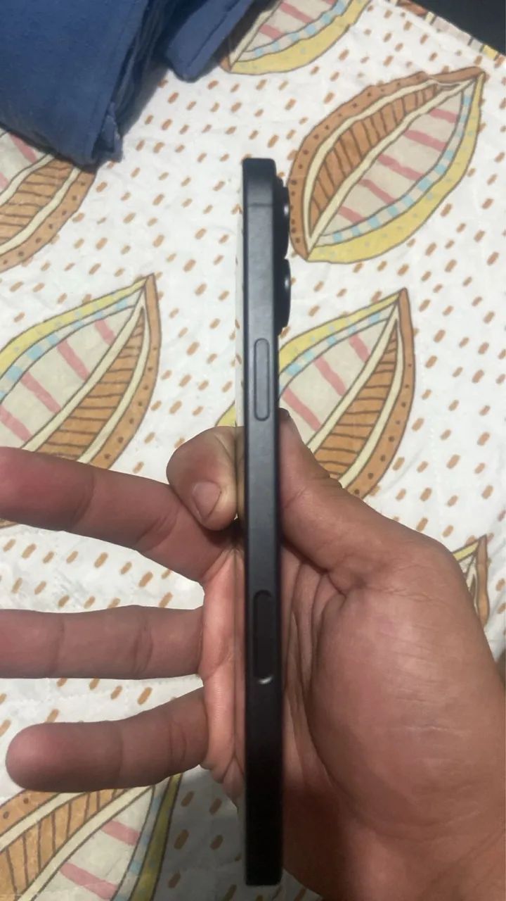 iphone 16 plus - Foto 2