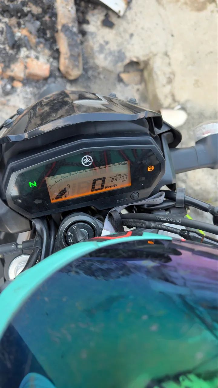 FAZER 250 MUITO NOVA SÓ PEGAR E ANDAR - Foto 3
