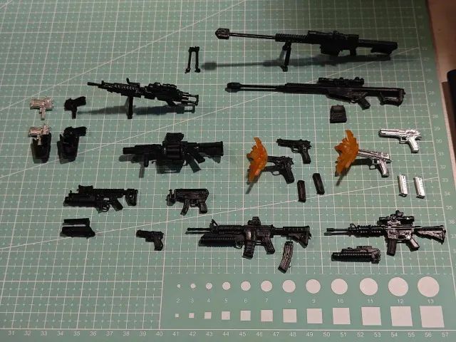 (Novo) Pack completo de arminhas e acessórios para action figures em escala 1/12 - Foto 2