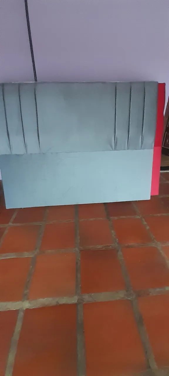 Cabeceiras cinza e +++