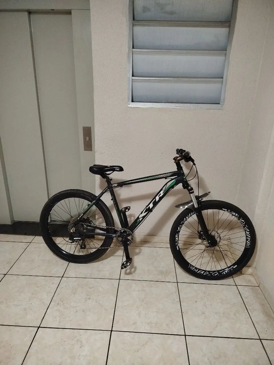Bicicleta MTB aro26