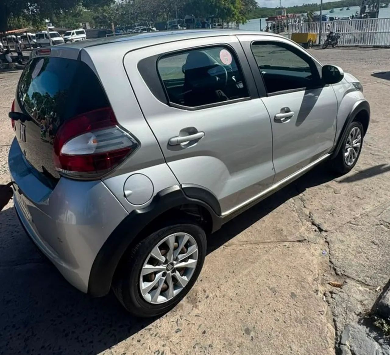Uber e 99  - Foto 2