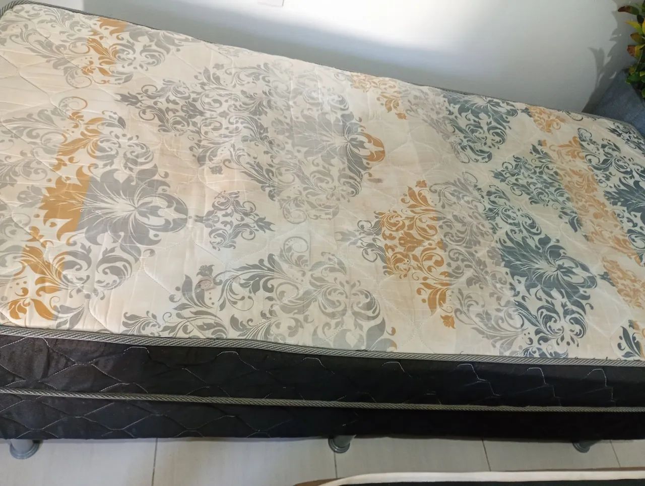 Vende-se cama de solteiro  - Foto 3
