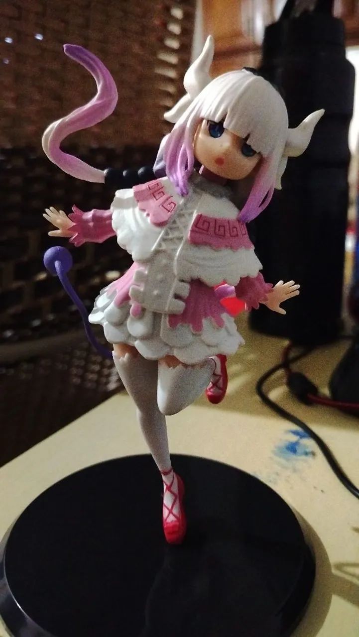 Kanna kamui de miss kobayashi 