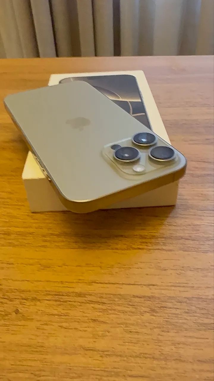 iphone 16 pro Max 256gb / bateria 92% - Foto 3