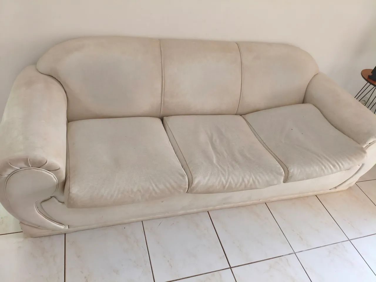 Sofá 3 lugares - Foto 2