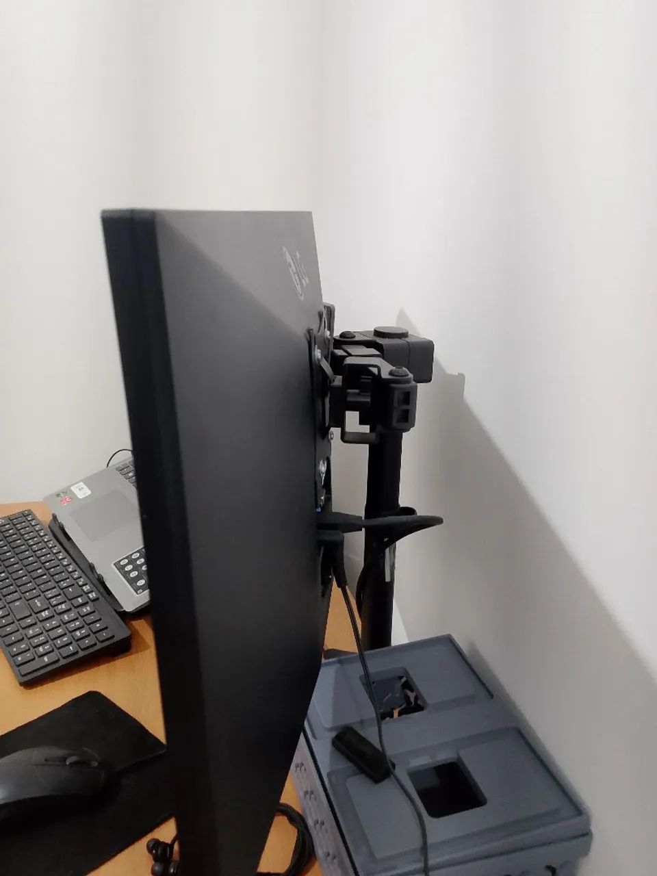 MONITOR LG - Foto 2