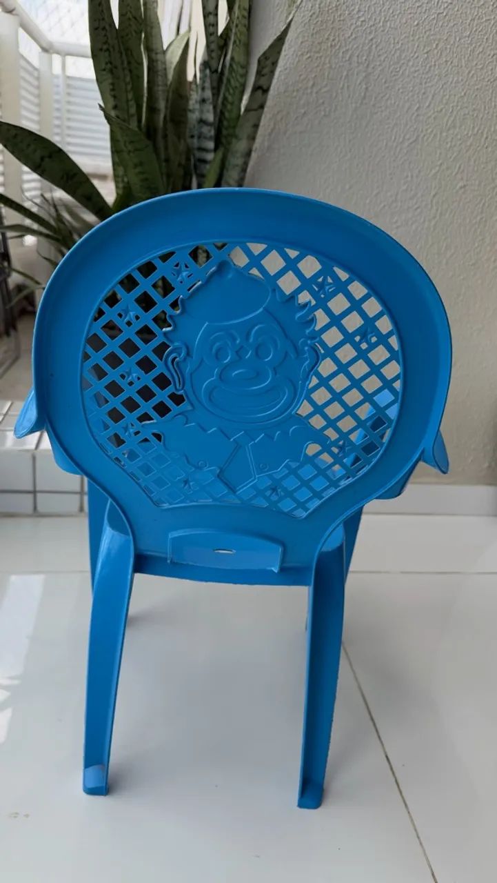  CONJUNTO INFANTIL - MESA + 2 CADEIRAS  - Foto 5