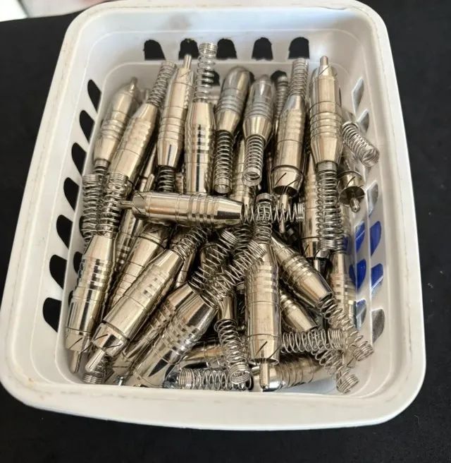 PLUG RCA NIQUEL COM MOLA R$ 4,00 A UNIDADE  - Foto 3